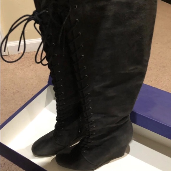 Stuart Weitzman Boots - Picture 1 of 4